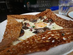 鸡蛋蘑菇熏肉荞麦可丽饼-RAC BAR(安福路店)