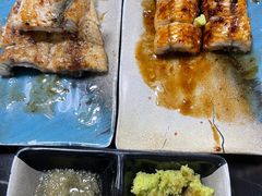 特色烤鳗鱼-奉座泥炉烤肉·活鳗·稻草黄油鸡(龙美店)
