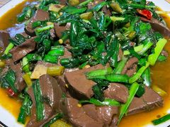 -牛八宝桂林米粉(八里庄店)