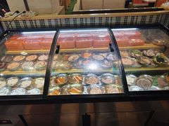-尚品海鲜肥牛自助火锅(湖明店)