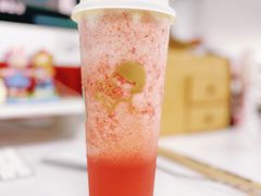 芝芝莓莓桃-喜茶(深圳万象城黑金店)