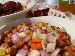 老醋花生-叶派龙虾•招牌香辣蟹·海鲜(中海国际店)