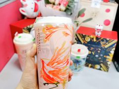 -奈雪的茶(亨特国际广场店)