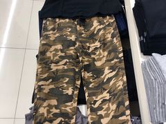 -优衣库(上海虹口龙之梦店)