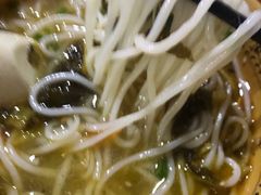 -正宗李家土鸡米线店