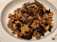 -老傅家湘潭水煮活鱼店(众一国际店)