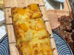 -小董哥烤串·爆汁大油边(故宫店)