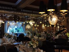 -火车头法国西餐厅