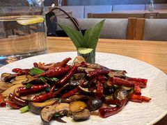 -山茶云南菜(永安里店)