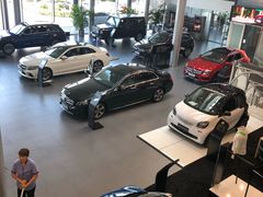 -天津波士信达奔驰4S店(卫津南路店)