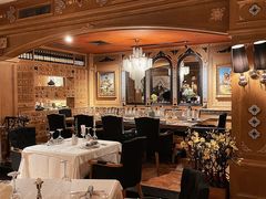 -火车头法国西餐厅