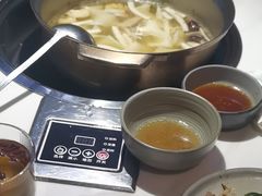 -喃喃椰·糟粕醋·椰子鸡火锅(七堡花园店)