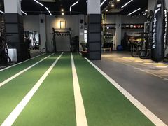 -Freedom Fitness私教健身俱乐部(徐虹北路店)