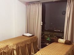 -张钰强中医正骨推拿连锁(华发商都店)