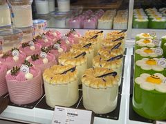 -玲婧胡同·生日蛋糕·餐厅(嘉里城店)