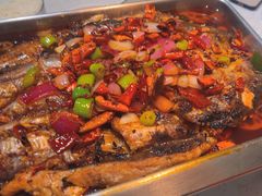 -鸣记脆皮烤鱼(岐山路店)