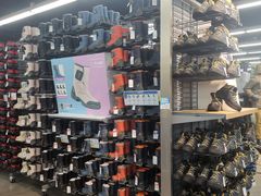 -迪卡侬(西三旗店)