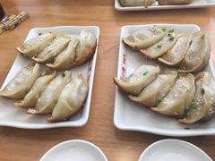 鲜肉锅贴-小姜锅贴(凤凰街店)