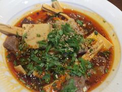 -成都你六姐·牛肉冒菜(城市集市合生汇店)