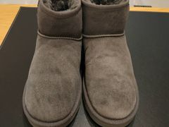 -爱革·奢品·鞋包·衣物·家居(金桥国际商业广场店)