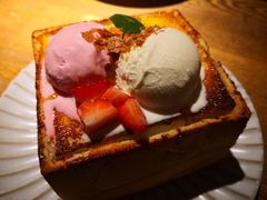 经典诱惑-蜜桃餐厅·伴山(湖滨商业街店)