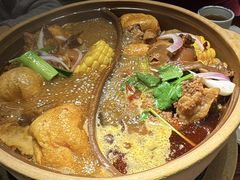 -沙胆彪炭炉牛杂煲(上海日月光广场店)