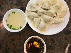 -周家大连水饺(美专校街店)