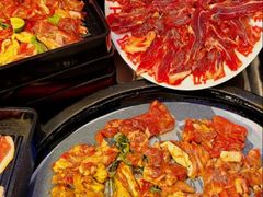 -哈哈碳都·牛肋条无限自助烤肉(台江万达店)