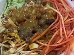 -牛一嘴·兰州牛肉面·大盘鸡(财富中心店)