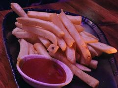 -MARU玛露音乐餐厅(大学路店)