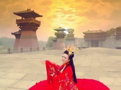 凤来仪-九月鹰飞汉服摄影工作室