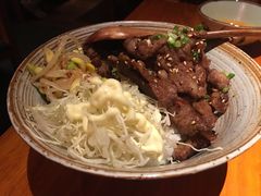 幸福满满烧肉饭-醉虎传(南锣鼓巷店)