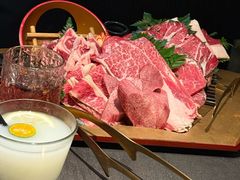 -铭牛烧肉·和牛海鲜自助(高新月牙湖店)
