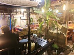 -城墙拐拐火锅(三峡广场黑金冠店)
