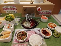 -一围肥牛肉小火锅(佳兆业广场店)