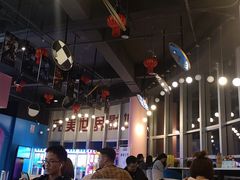 -完美世界影城(昆明翡翠湾店)