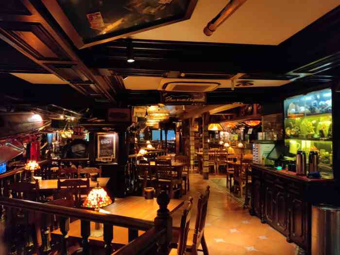 翠贝卡好莱坞电影主题酒吧-"怎么感觉已经过了很久很久了 在春天刚到