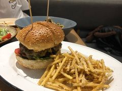 -HELLO 27 意面·沙拉·帕尼尼