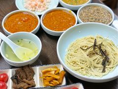 -裕兴记•蟹黄面馆(人民广场店)