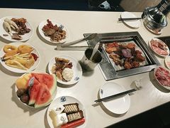 -爱客得牛排海鲜烤肉·火锅自助(春熙路黑金好店)