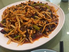 -桃子餐厅·天津菜(王顶堤总店)