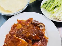 -余杨鸭鸭餐厅