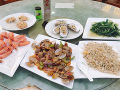 -四川小胡子海鲜(丁村万人海鲜广场店)