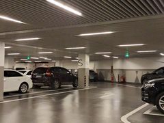 -国微大厦-停车场