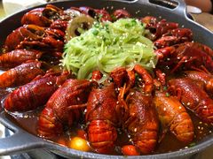 -鲁小三·大骨自助(金山总店)