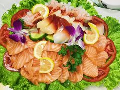 -老东镇啤酒屋海鲜加工·蒸汽海鲜·海鲜烧烤(台东店)