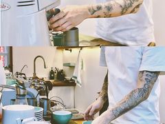 -Line 咖啡(石厦花园店)