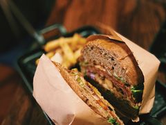 -维卡食舍(户部山店)