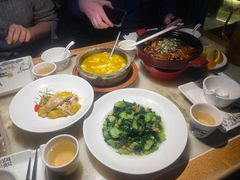 -吴越荣记苏州菜·松鼠桂鱼 100% 活鱼现做(月光码头店)