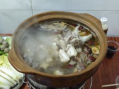 -威邵鸡煲(西华路总店)